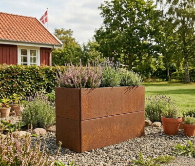 Plantekumme med skjulte hjul m&aring;ler 120 x 40 x 50 cm