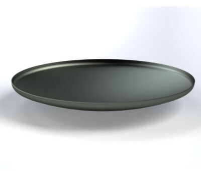 Sort lakeret rundt spejlbassin