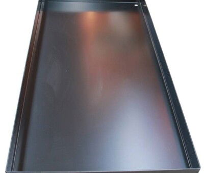 Spejlbassin i 5 mm sort lakeret med m&aring;lene 160 x 80 x 10 cm