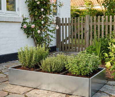 H&oslash;jbede s&aelig;t uden sneglekant galvaniseret til krydderurter